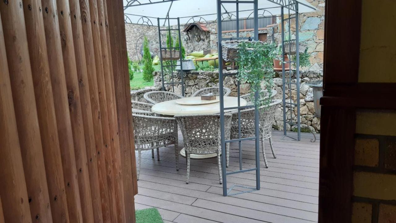 Alpine Castle Hotel ดีลีจาน ภายนอก รูปภาพ