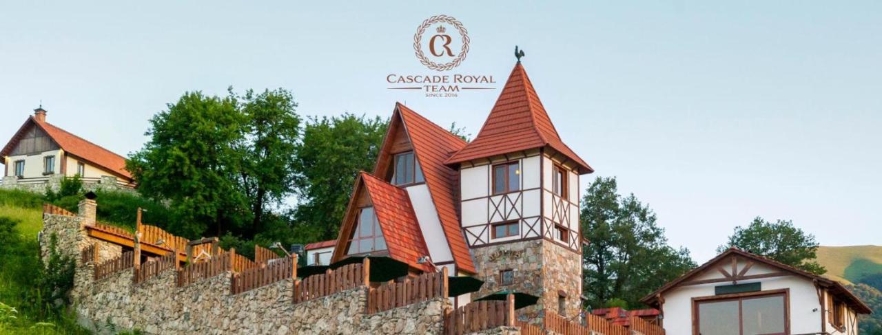 Alpine Castle Hotel ดีลีจาน ภายนอก รูปภาพ