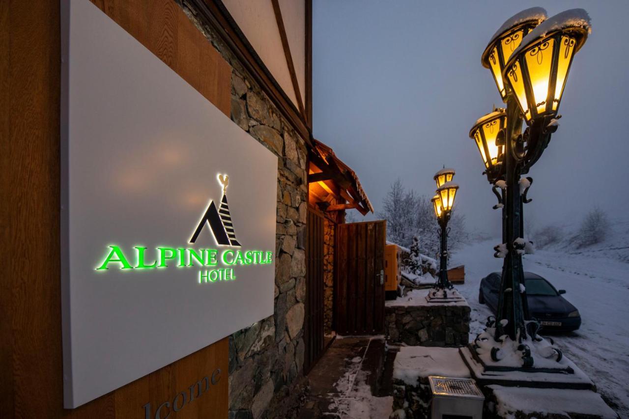 Alpine Castle Hotel ดีลีจาน ภายนอก รูปภาพ